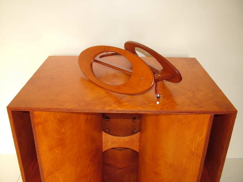 Altec 817 - Schumacher 22.jpg